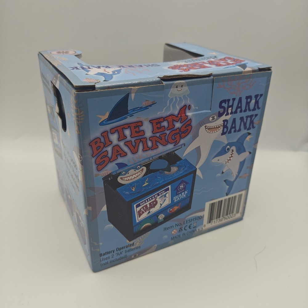 Motorized Animatronic Shark Bank Coin Grabber Working Needs Batteries C5 - Picture 2 of 7